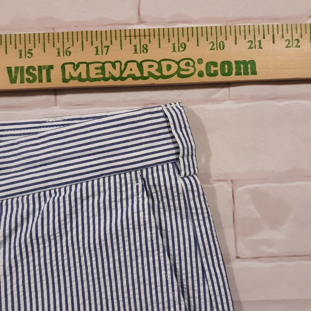 Brooks Brothers Chino Shorts Mens 38 x 10 White Blue Striped Cotton Flat Front